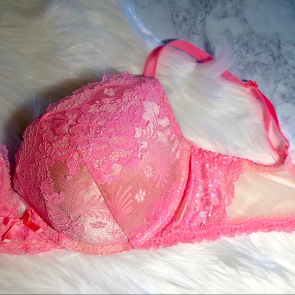 { Victoria’s Secret } : Pink Lace Dream Angels Push-up Bra - Picture 5 of 6
